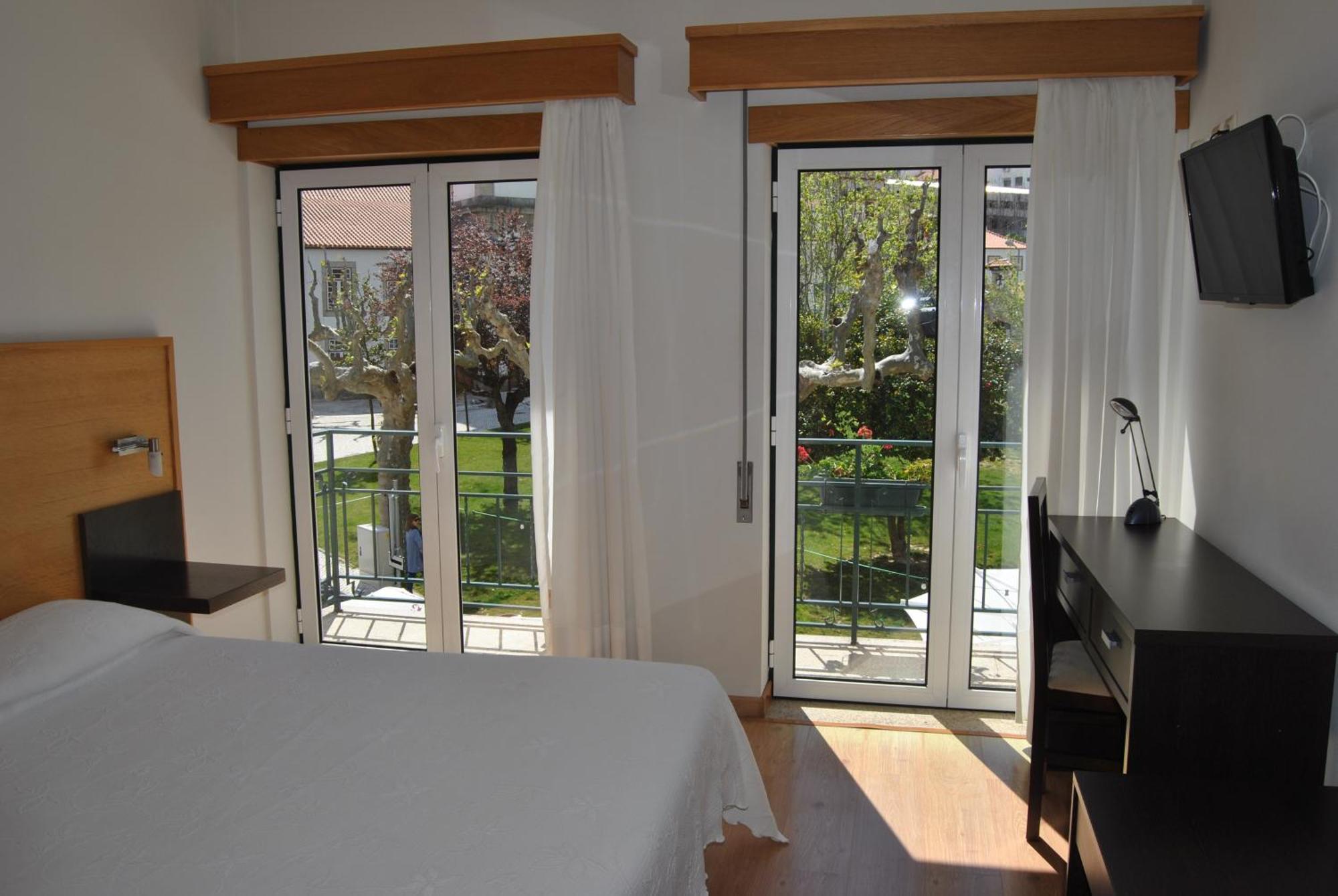 Hotel Covilha Jardim Pokoj fotografie